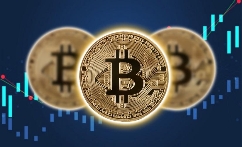 Market participants are awaiting updates regarding bitcoin-ETFs, which could push BTC to rise rapidly